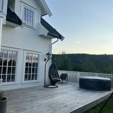 Ved Oslofjorden I *